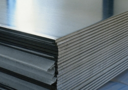 Alloys Steel Sheet/Plate/Coil Manufacturer in India